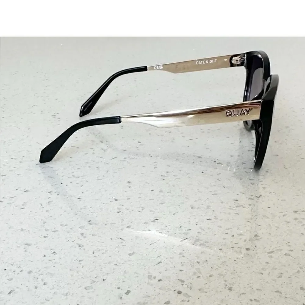 Quay Australia Date Night Round Sunglasses Black Brand New Original Packaging